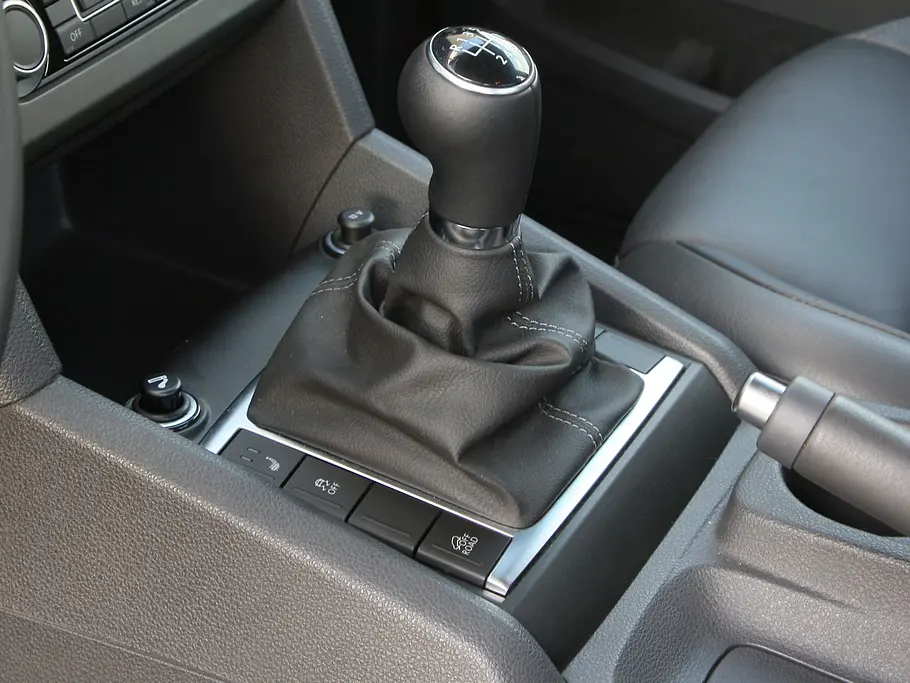 Bilder Faszination Auto Pick-ups VW Amarok Getriebe