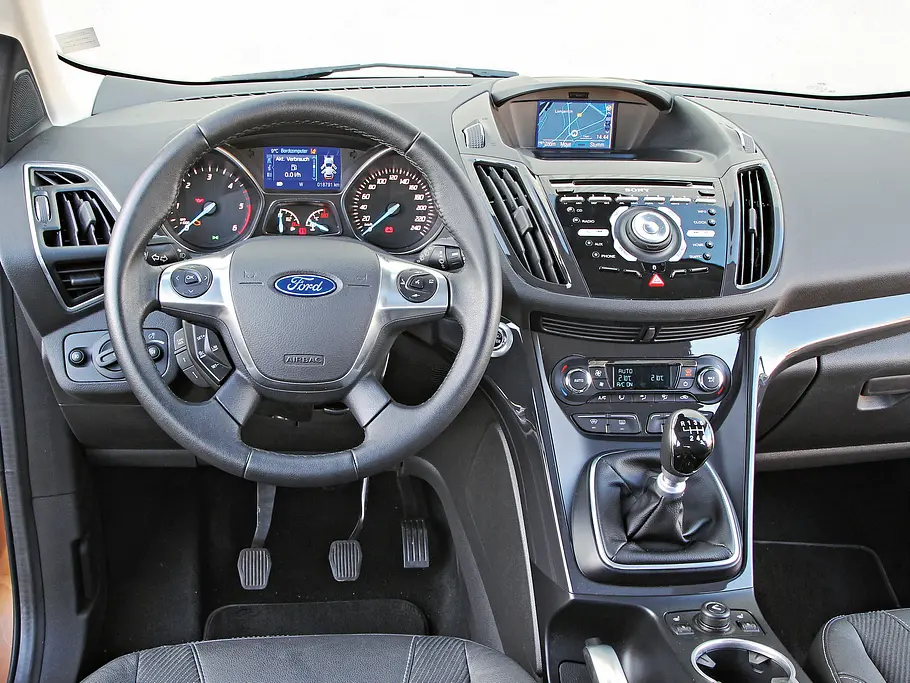 Bilder Ford Kuga 2.0 TDCI 4x4 Mittelkonsole