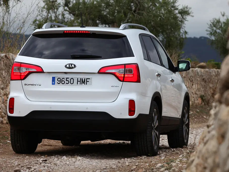 Bilder Kia Sorento 2.2 CRDi AWD 2012 Heck