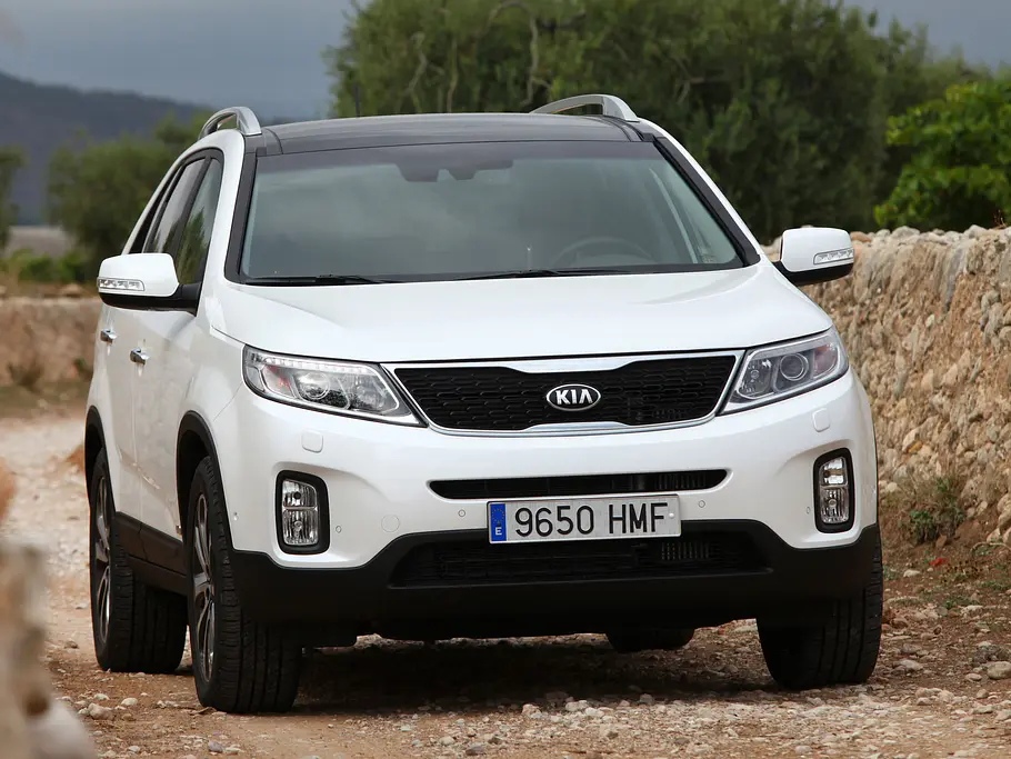 Bilder Kia Sorento 2.2 CRDi AWD 2012 Front