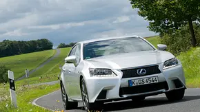 Bilder Lexus GS 450h 2012 Test