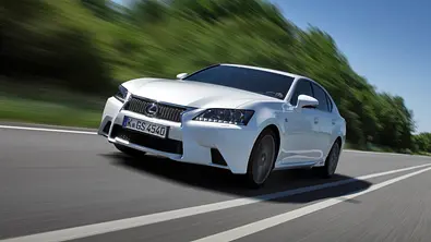 Bilder Lexus GS 450h Fahrbericht Preis