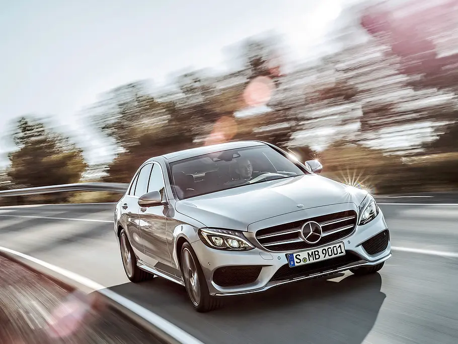 Bilder Mercedes C-Klasse AMG Exklusiv Limousinen-Vergleich AMG-Line