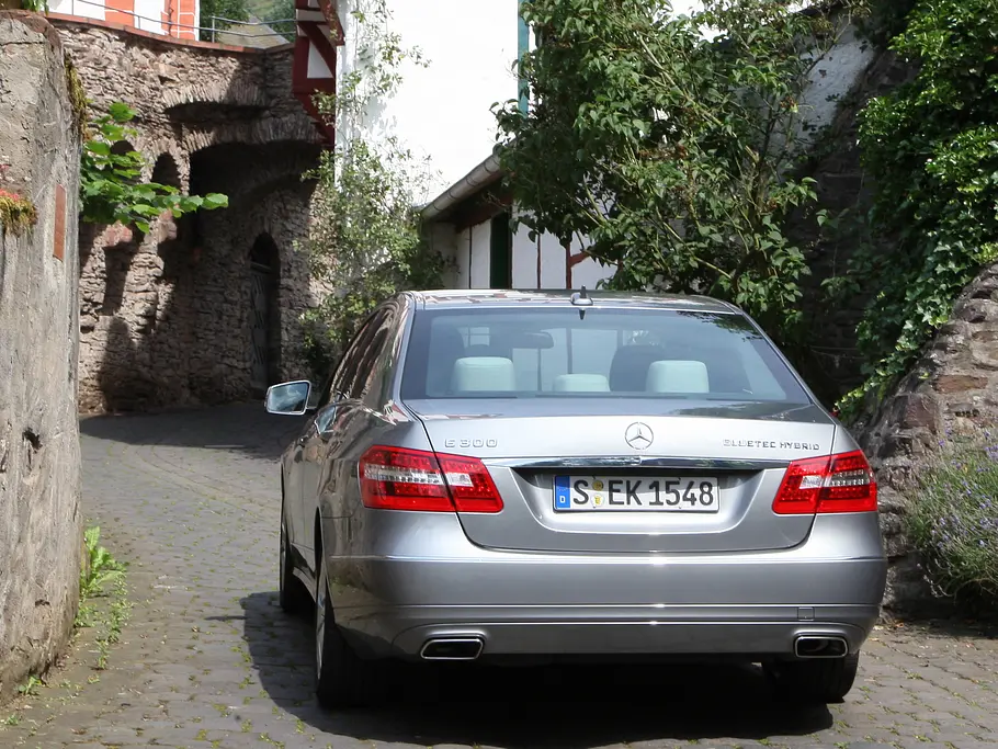 Bilder Mercedes E 300 BlueTEC HYBRID Einzeltest