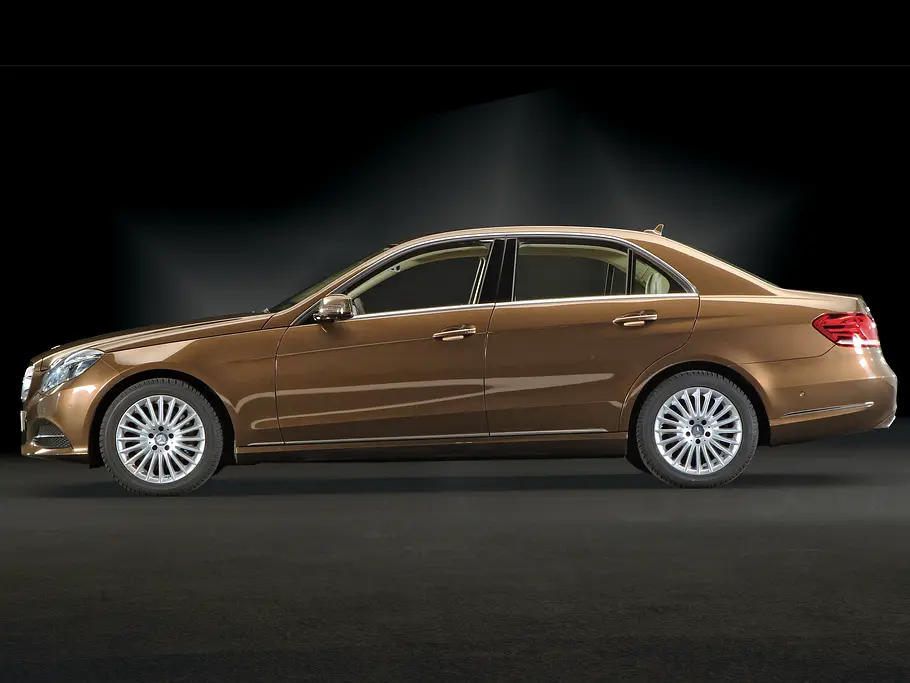 Bilder Mercedes E-Klasse Exklusiv Limousinen-Vergleich Seite