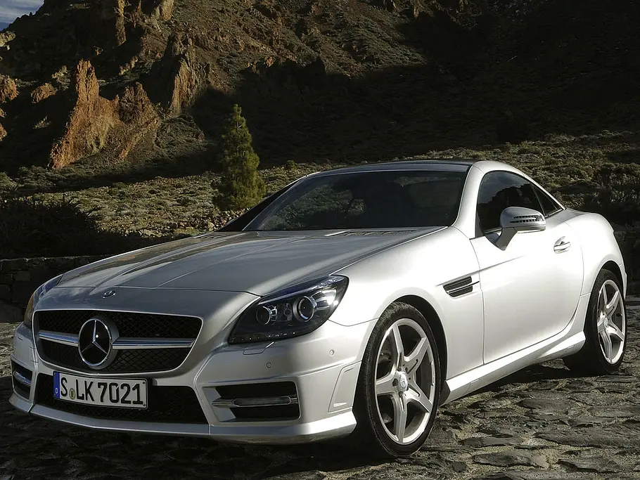 Mercedes SLK 250 BlueEFFICIENCY Bilder Mercedes SLK 250 BlueEFFICIENCY Fahrdynamik