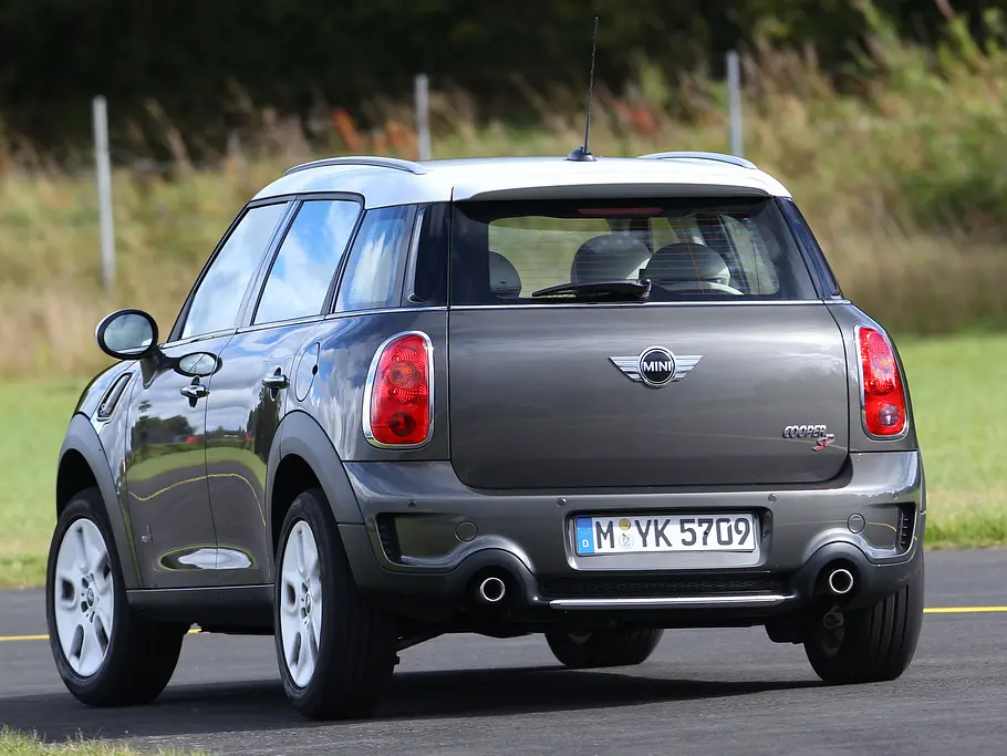 Mini Cooper SD Countryman ALL4 Bilder Mini Cooper SD Countryman ALL4 2012 Kompakt SUV-Vergleich