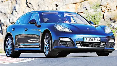 Porsche Panamera 4S - Foto: AUTO ZEITUNG