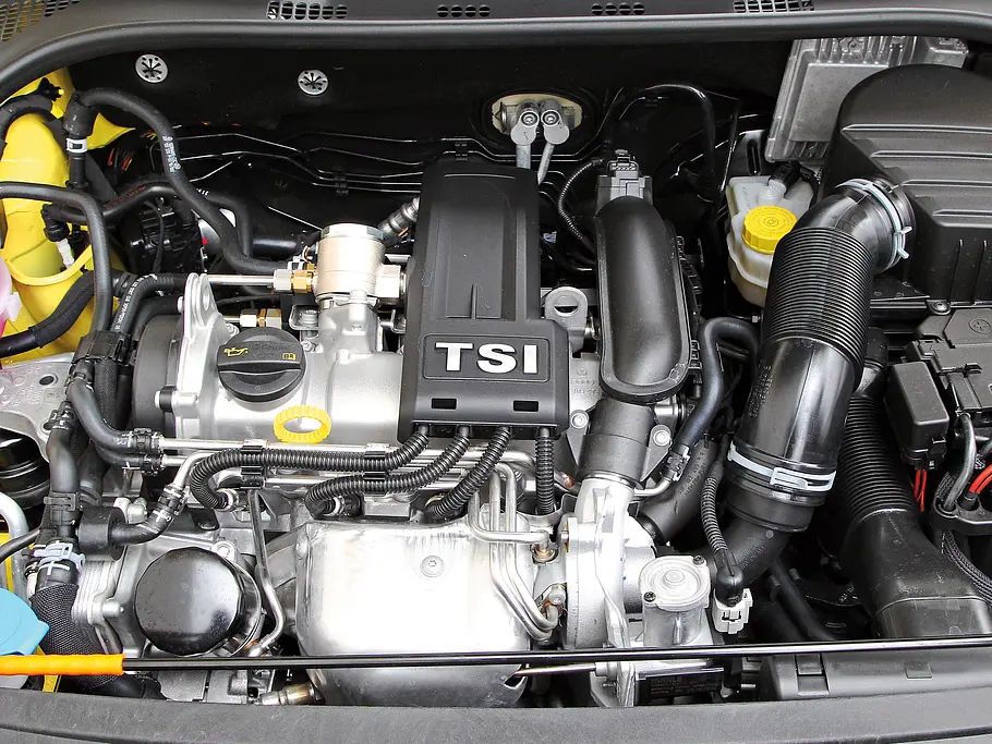 Bilder Skoda Rapid Spaceback 1.2 TSI Vergleichstest Kompaktklasse Motor