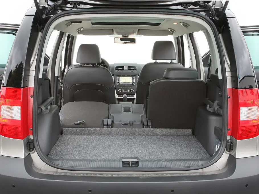 Skoda Yeti 2.0 TDI 4x4 Bilder Skoda Yeti 2.0 TDI 4x4 2012 Kompakt SUV-Vergleich Kofferraum