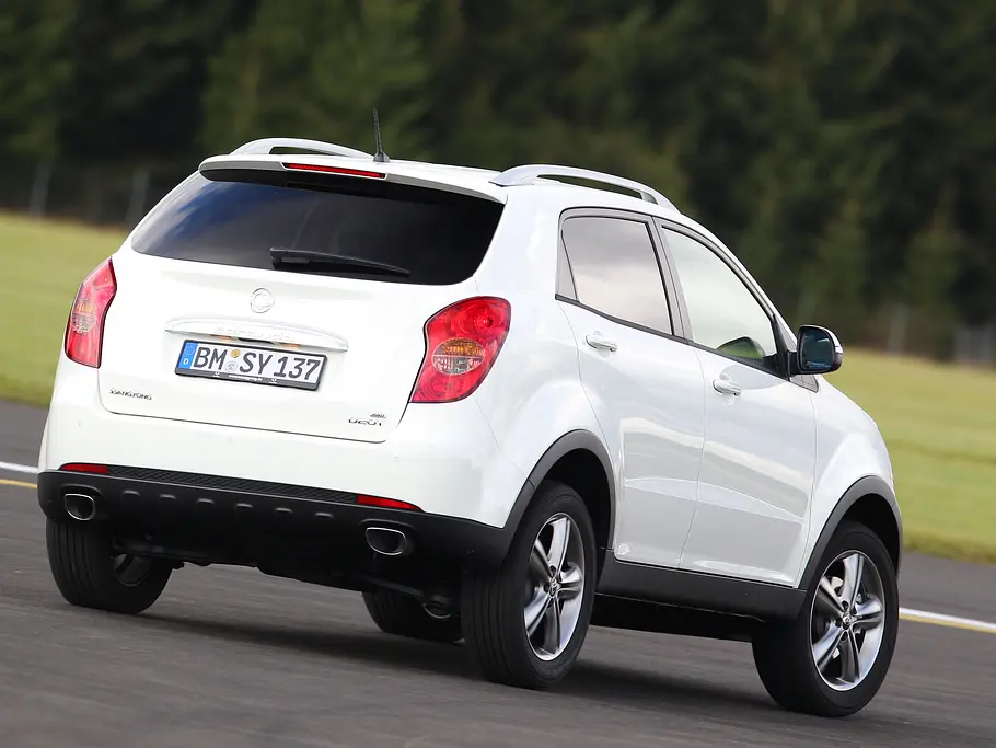SsangYong Korando 2.0 e-XDi 4WD Bilder Ssang Yong Korando 2.0 e-XDi 4WD 2012 Kompakt SUV-Vergleich
