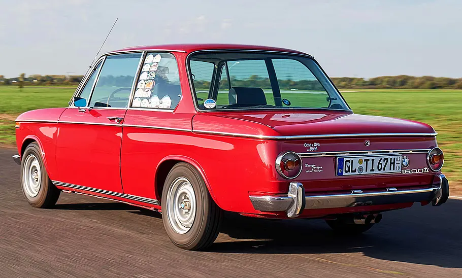 BMW 1600 ti Heckansicht