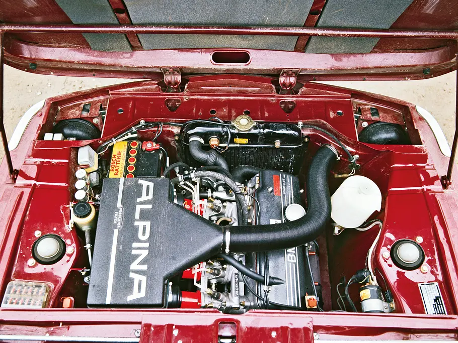 BMW 2002 Alpina Fahrbericht Bilder technische Daten Motor