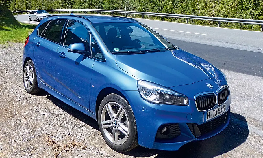 BMW 218i Active Tourer BMW 218i Active Tourer
