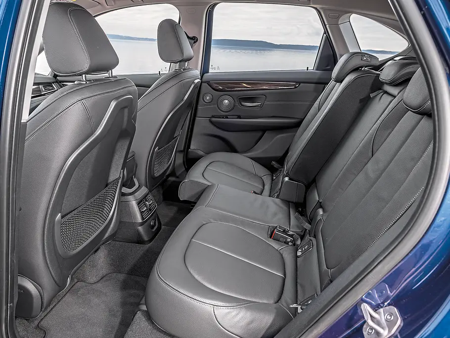 BMW 220d XDrive Active Tourer Fahrbericht Kompakt-Van Bilder technische Daten