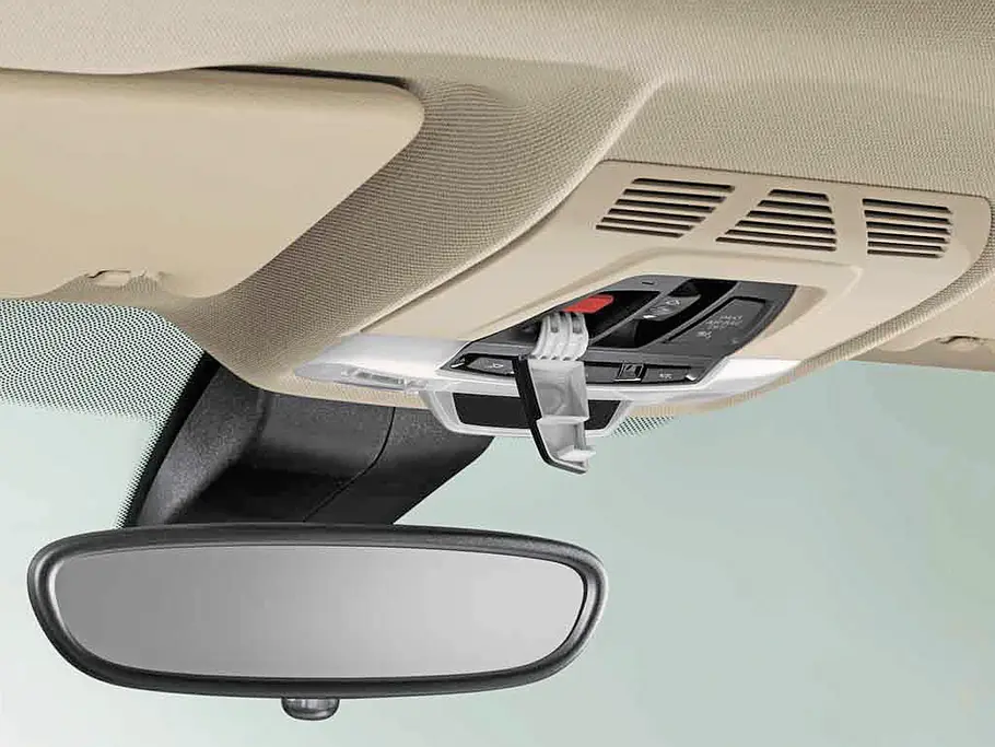 BMW 2er Active Tourer 2014 Kaufberatung Bilder Notruf-Assistent