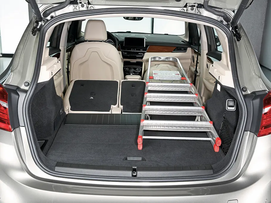 BMW 2er Active Tourer 2014 Kaufberatung Bilder Kofferraum Rückbank
