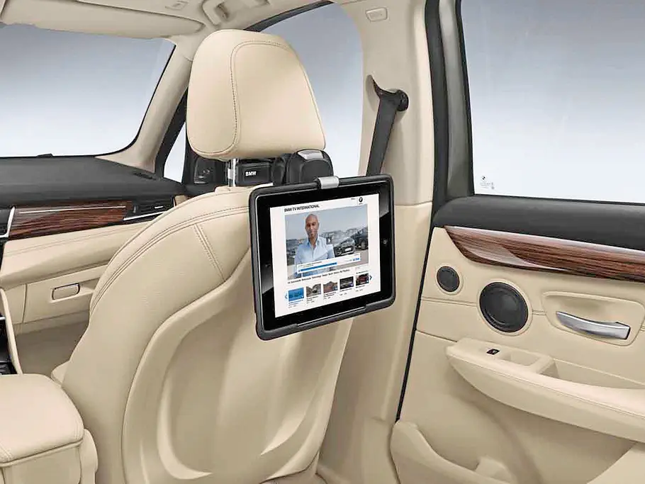 BMW 2er Active Tourer 2014 Kaufberatung Bilder Tablet-Halterung