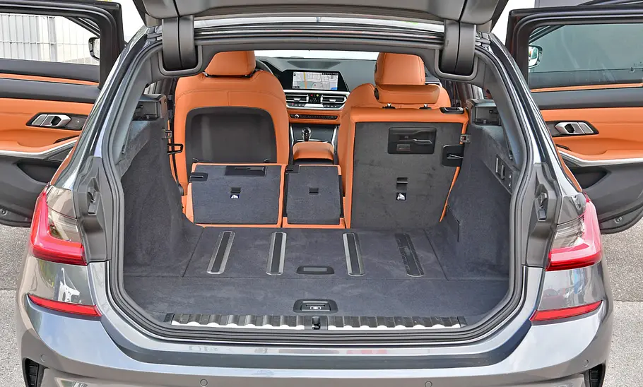 BMW 320d xDrive Touring BMW 320d xDrive Touring