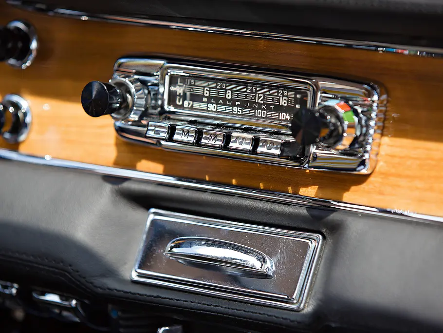 BMW 3200 CS Bertone: Reportage BMW 3200 CS Bertone Bilder technische Daten Oldtimer Reportage Radio