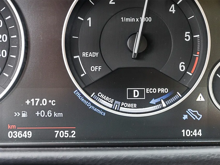 BMW 320d (2016)