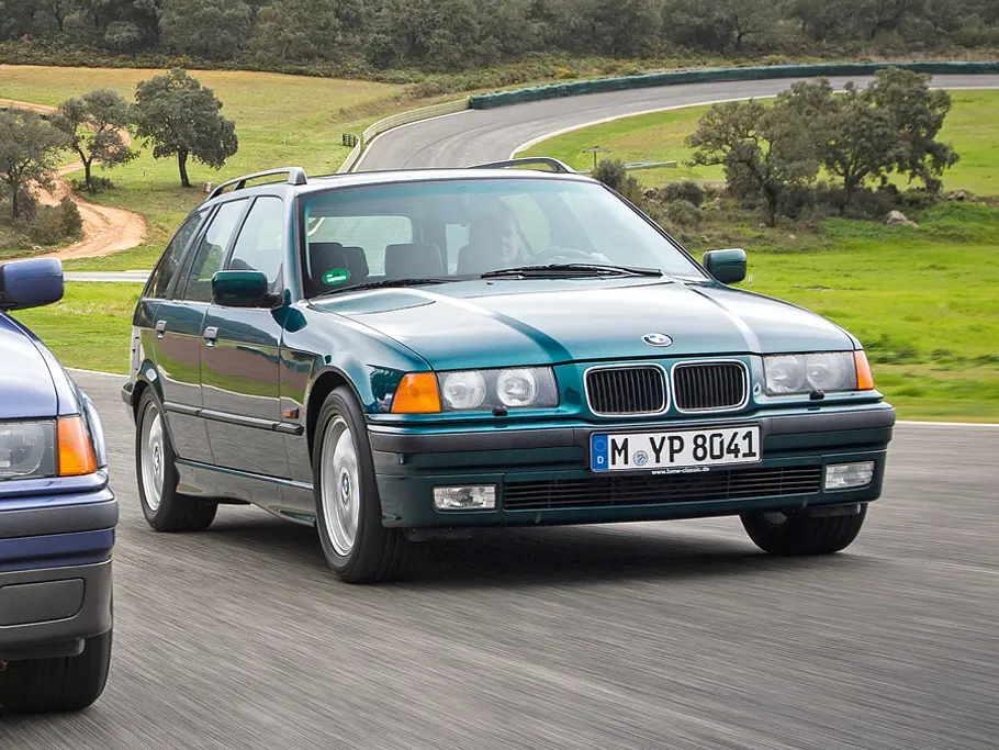 BMW 328i touring