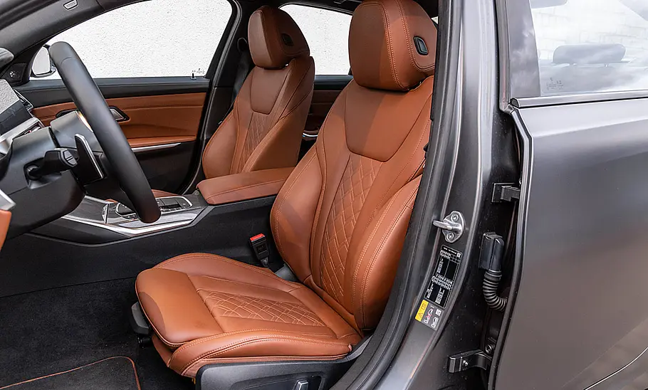 BMW 330e