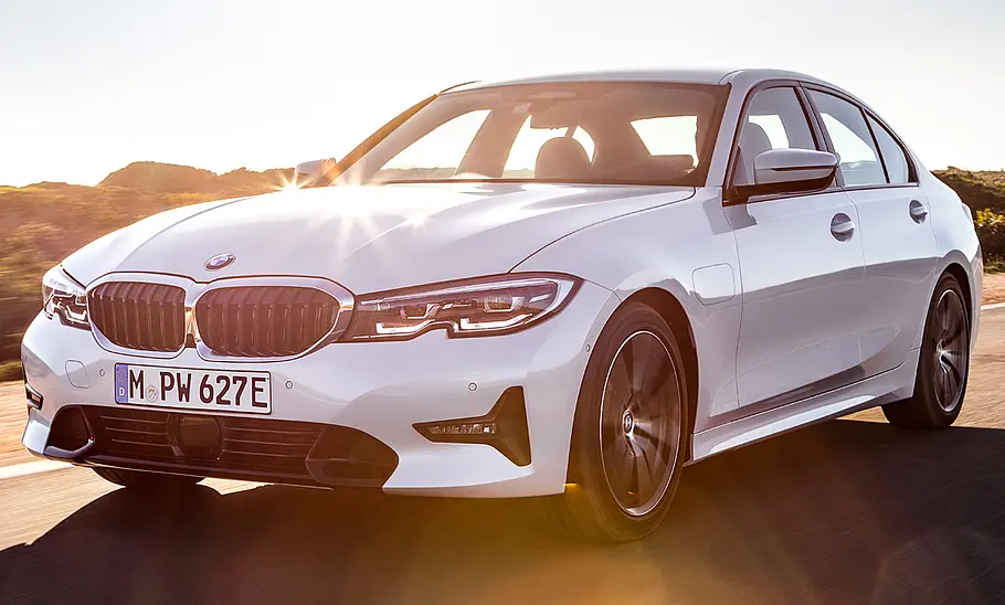 BMW 330e (2019): Motor BMW 330e (2019): Motor
