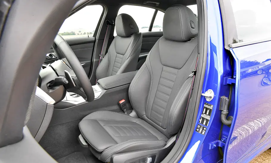 BMW 330i xDrive BMW 330i xDrive