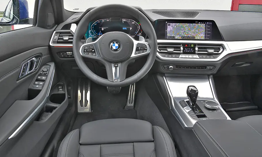 BMW 330i xDrive BMW 330i xDrive