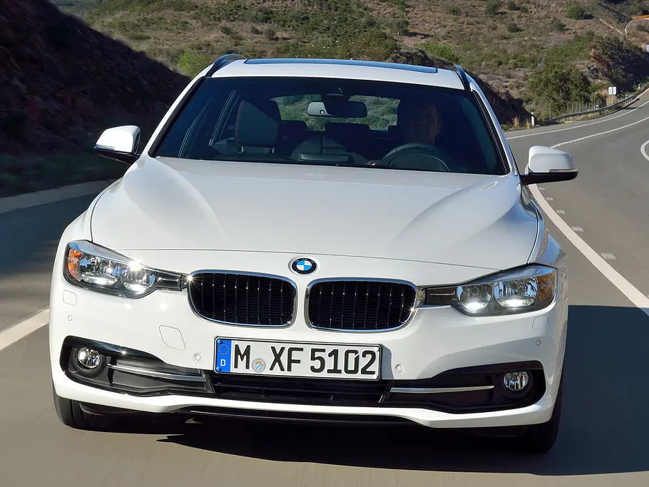 BMW 3er Facelift 2015 340i 318i Dreizylinder Modellpflege