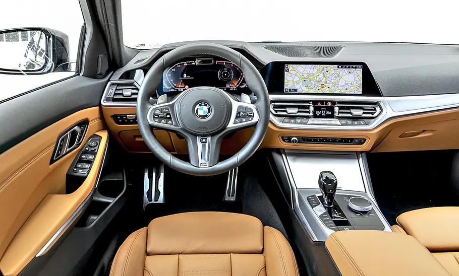 BMW 320i BMW 320i