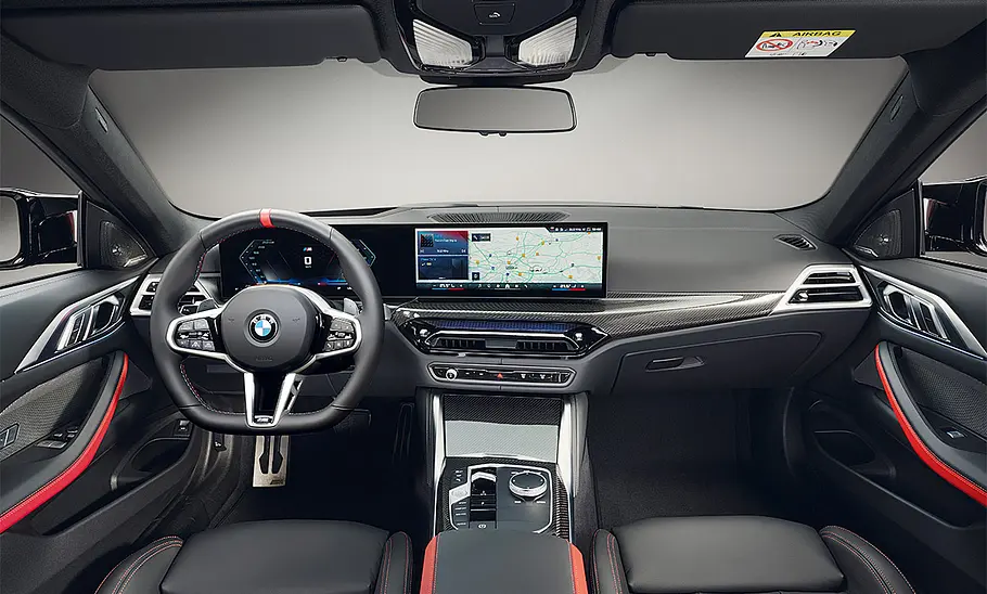 BMW M440i Facelift (2024) Das Cockpit des BMW M440i Facelift (2024).
