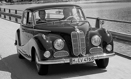 BMW 502