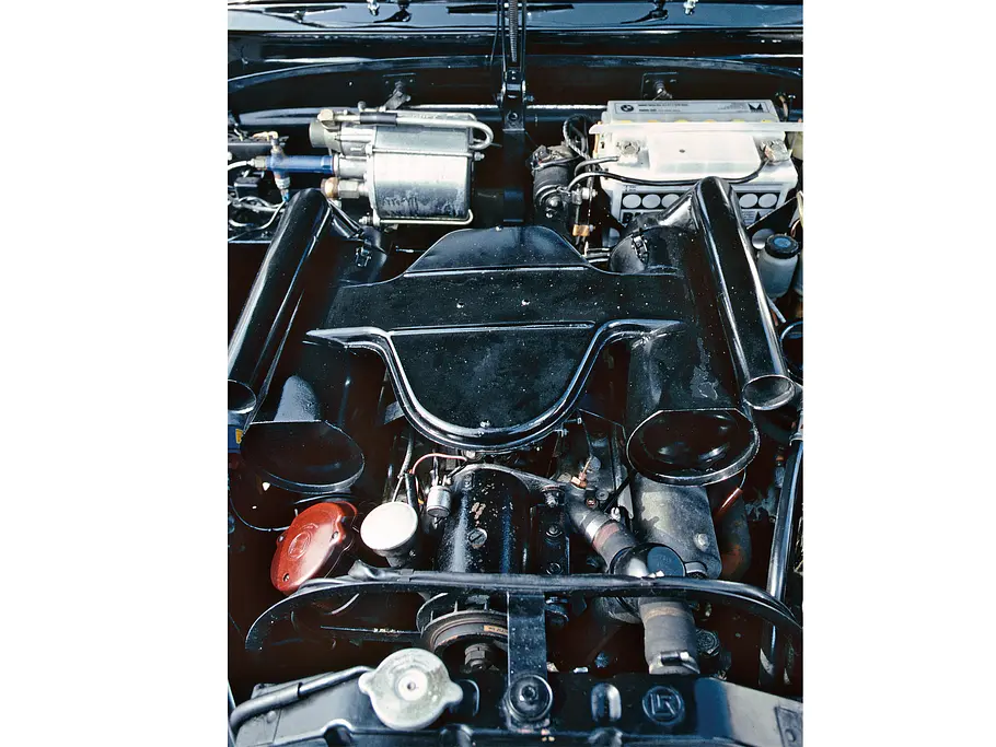 BMW 502 3,2 Super Ikone Bilder technische Daten Motor