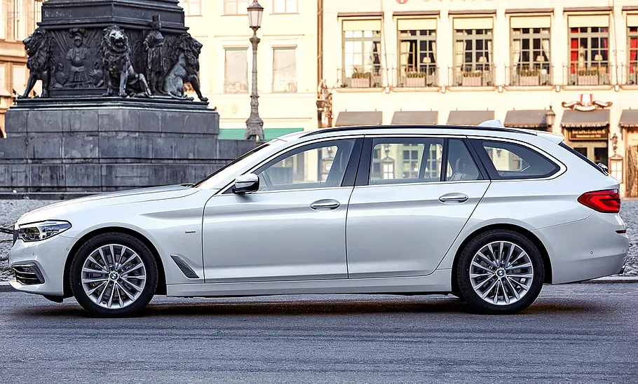 BMW 520d Touring (2017)