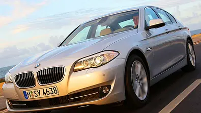 BMW 530d (2010) - Foto: BMW