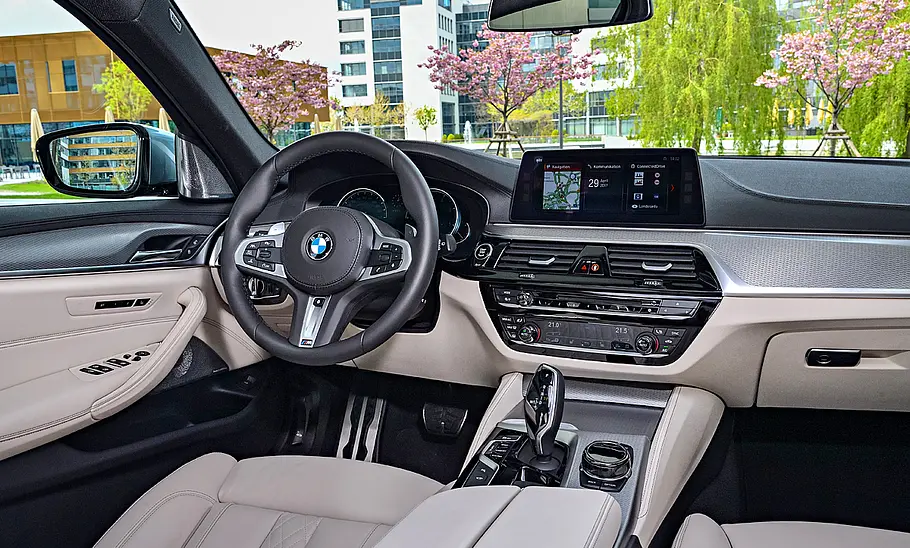 BMW 530d Touring (2017)