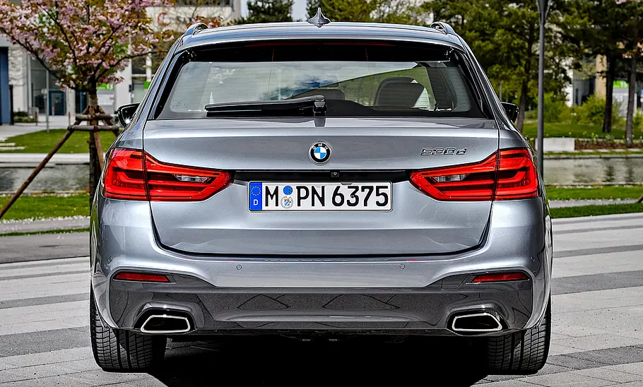 BMW 530d Touring (2017)
