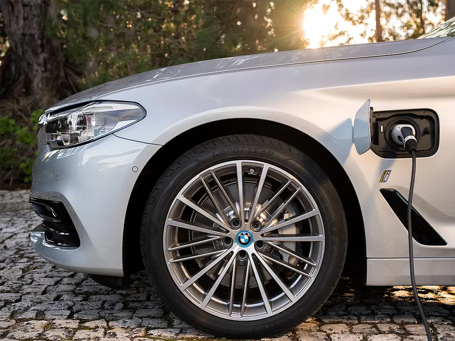 BMW 530e iPerformance (2017)