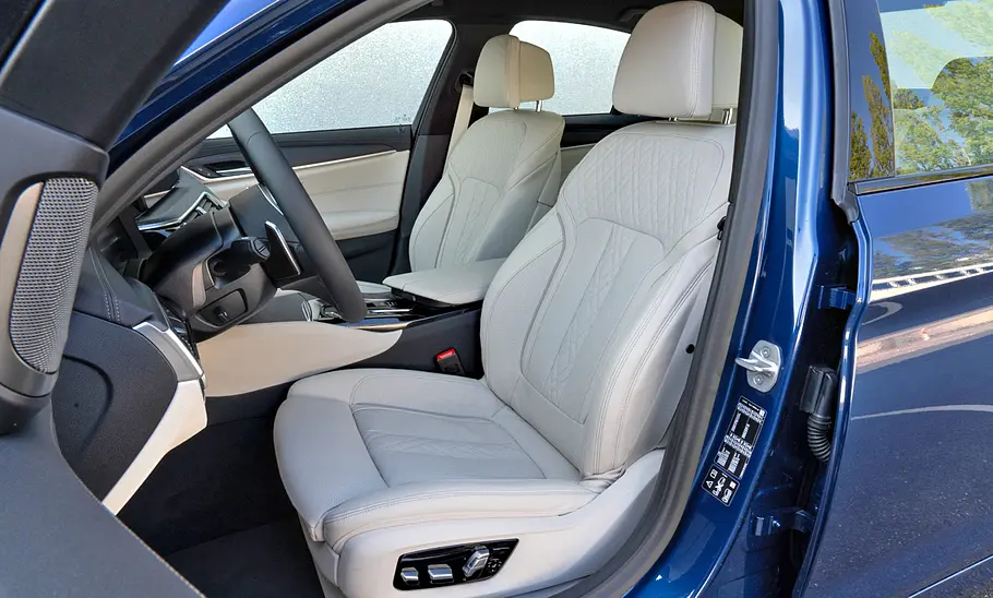 BMW 540i xDrive BMW 540i xDrive