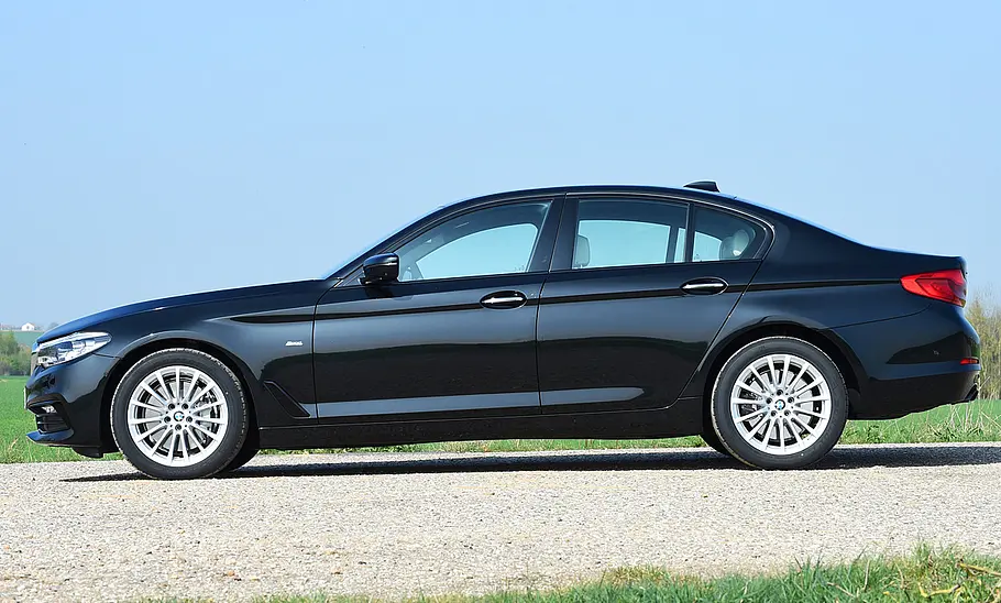 BMW 540i xDrive BMW 540i xDrive
