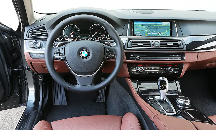 BMW 520d Touring (2015) BMW 520d Touring (2015)