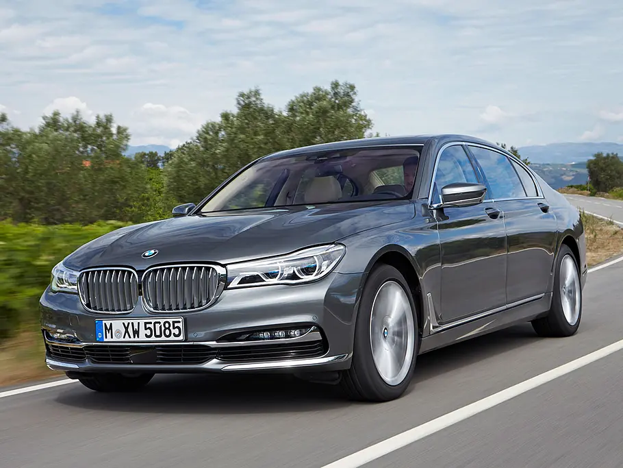 BMW 750d (2016)