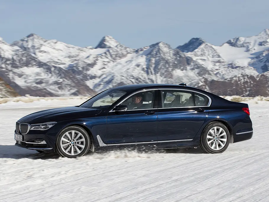 BMW 750d (2016)