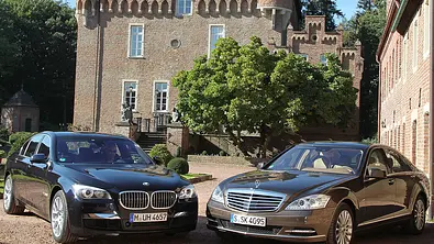 Luxusklasse-Limousinen im Vergleichstest: BMW 750i und Mercedes S 500 BlueEFFICIENCY