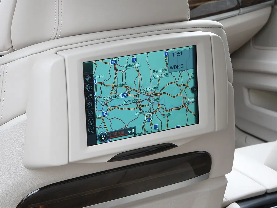 BMW 760 Li BMW 760 Li - Entertainment-Monitore