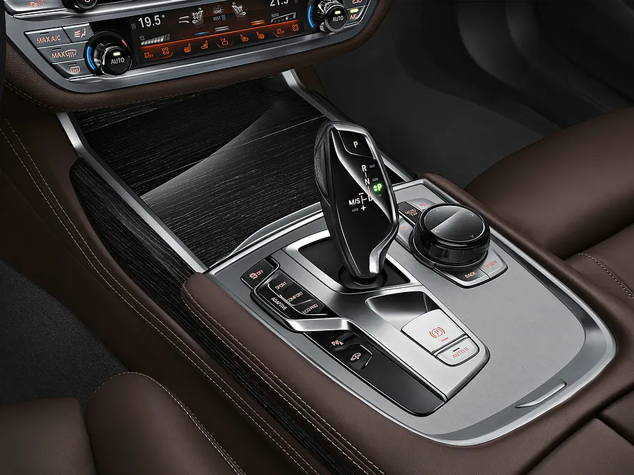BMW 7er 2015 BMW 7er 2015 IAA Luxusklasse Luxus-Limousine 730d 740i 750i 740e