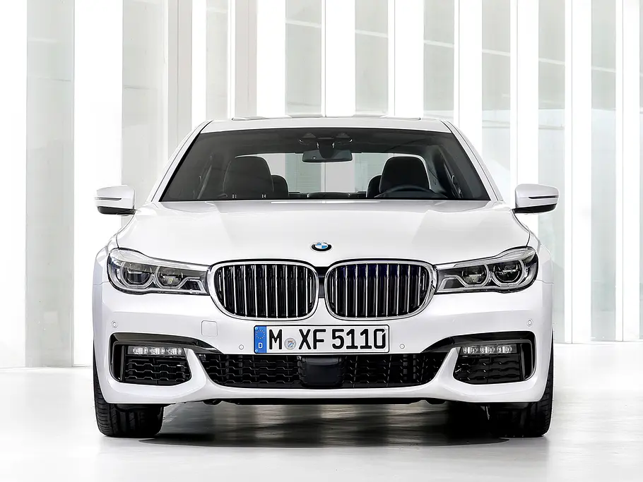 BMW 7er 2015 mit M Sportpaket BMW 7er 2015 IAA Luxusklasse Luxus-Limousine 730d 740i 750i 740e