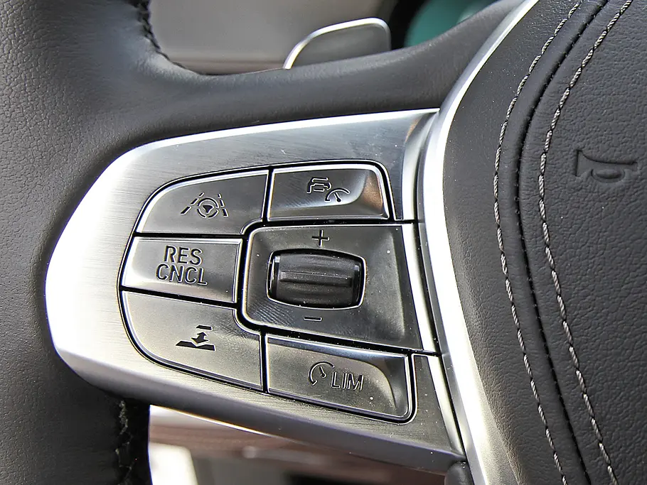 BMW 7er: Autopilot-Test